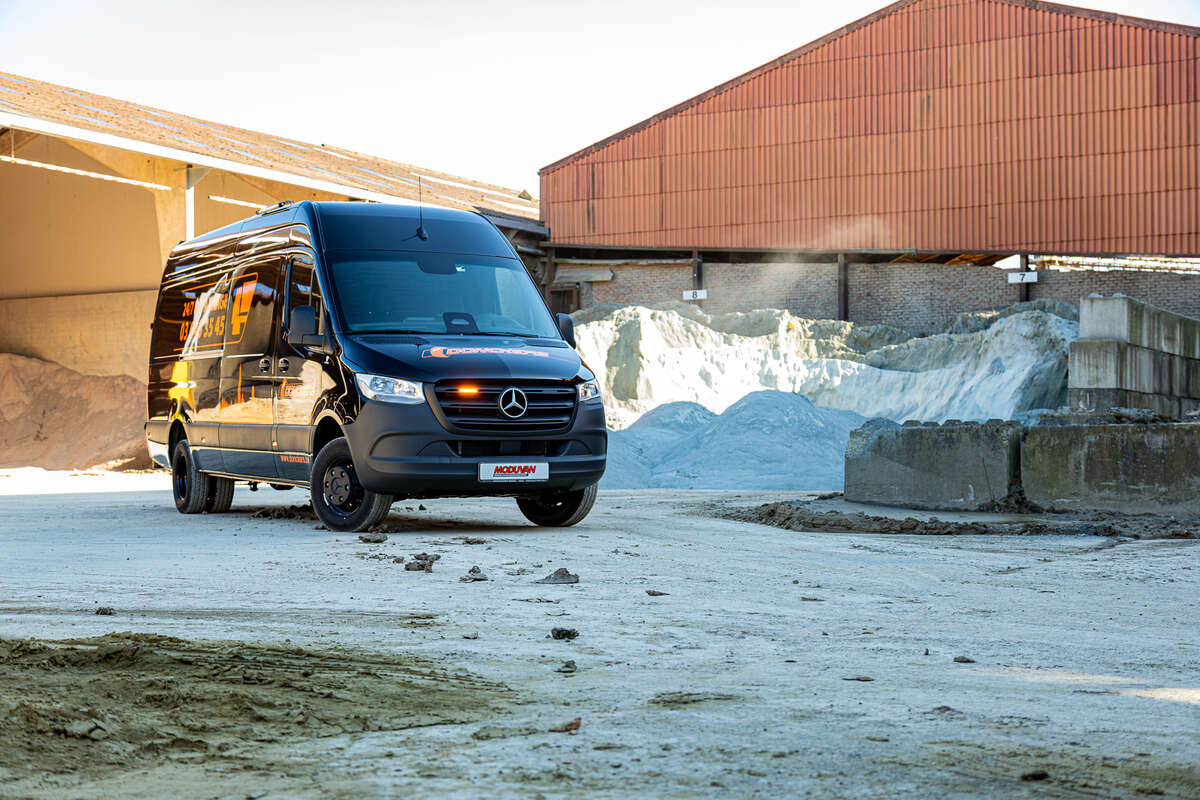 20260318 - RFQ25_2017 - Donckers - Mercedes Sprinter-LQ-016.jpg