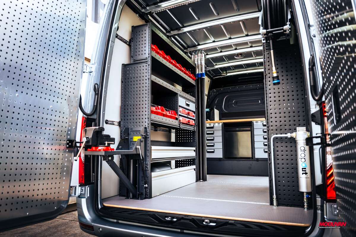 moduvan-demo-sprinter-4x4 (25).jpg