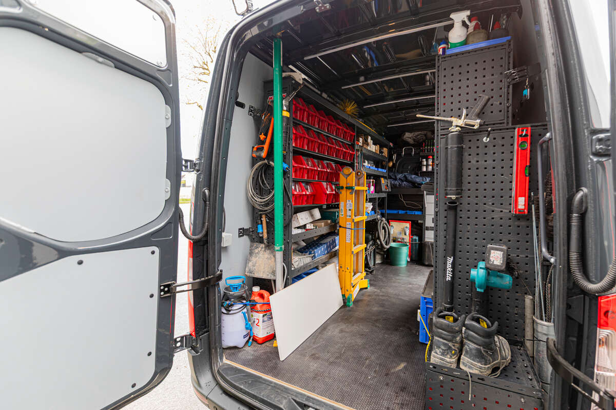 20260415 - RFQ26_0592 - Siegfried Lefevere - Mercedes Sprinter-LQ-003.jpg
