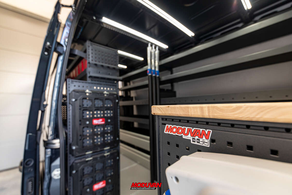20260428 - RFQ26_0848 - Renew - Mercedes Sprinter-LQ-028.jpg