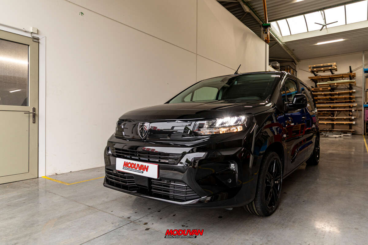20260611 - RFQ26_0610 - WLG Trans - Peugeot Partner-LQ-002.jpg