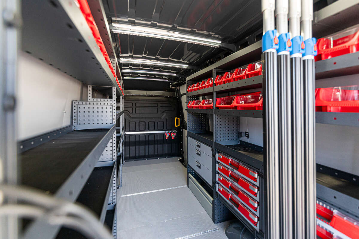 Kc Rotsaert Kurt Rotsaert - IVECO Daily | Alle Realisaties | Moduvan