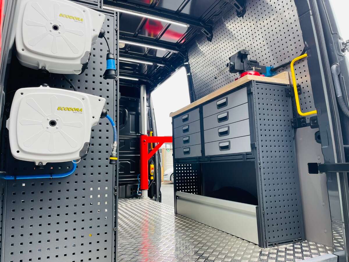 volgelsang-man-tge (24).JPEG