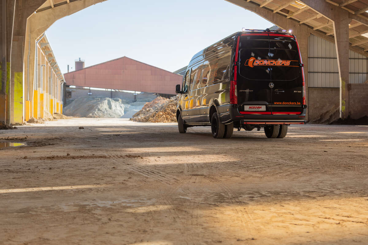 20260318 - RFQ25_2017 - Donckers - Mercedes Sprinter-LQ-008.jpg