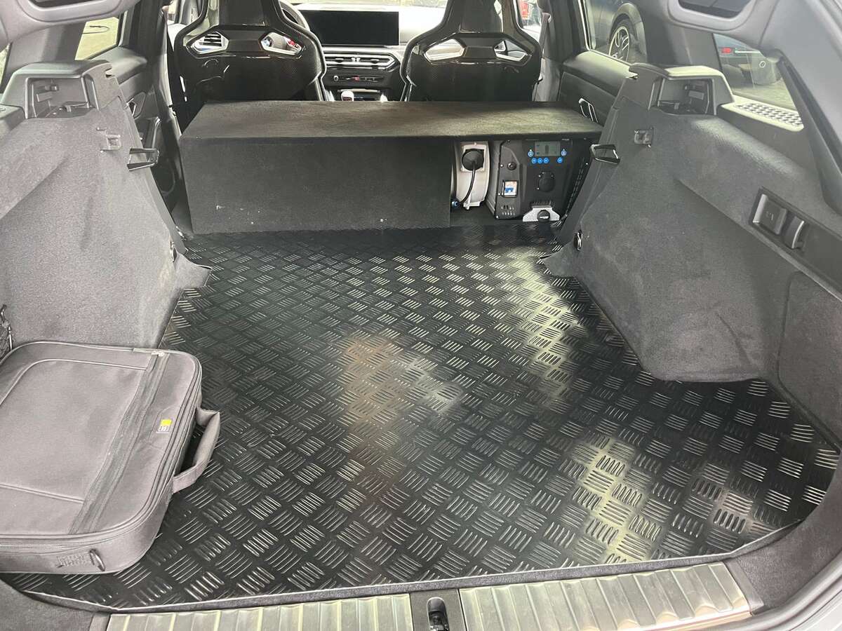 WhatsApp Image 2025-10-14 at 08.47.13 (1).jpeg