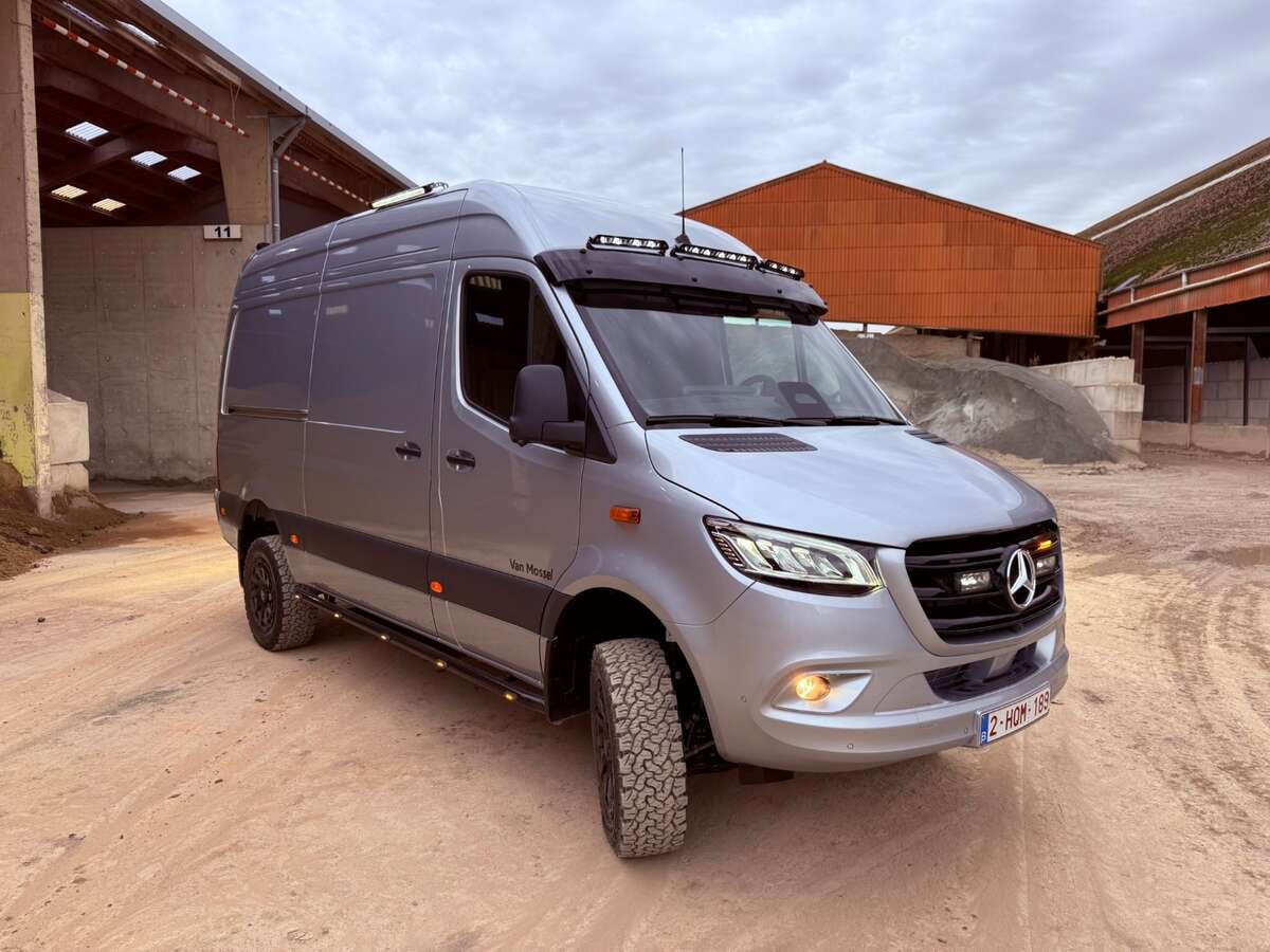verdonck-aannemingen-mercedes-sprinter-4x4 (18).JPEG