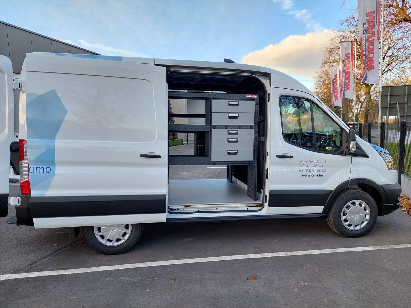 Calis Projects BV - Ford Transit | Alle Realisaties | Moduvan